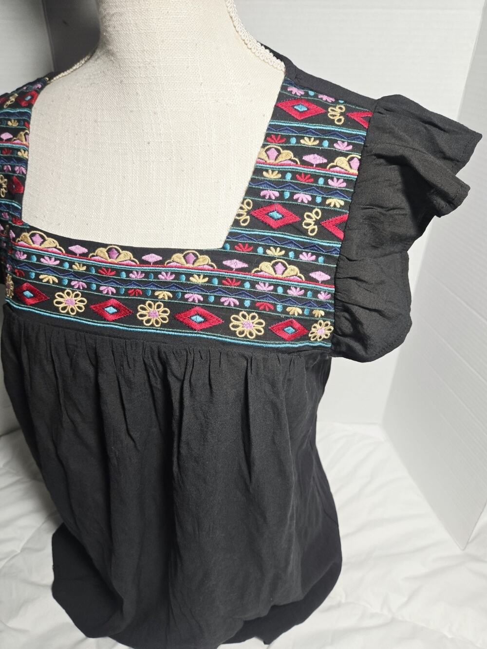 Boho Black Embroidered Top Floral Indie Retro Sz L Loose Summer Casual Academia